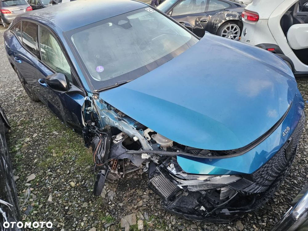 Peugeot 408 1.2 PureTech Allure Pack S&S EAT8 - 15