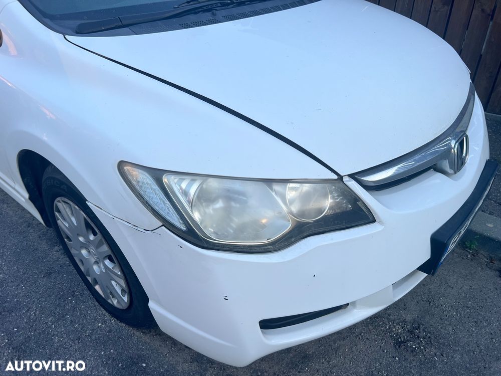 Honda Civic 1.8 S - 5