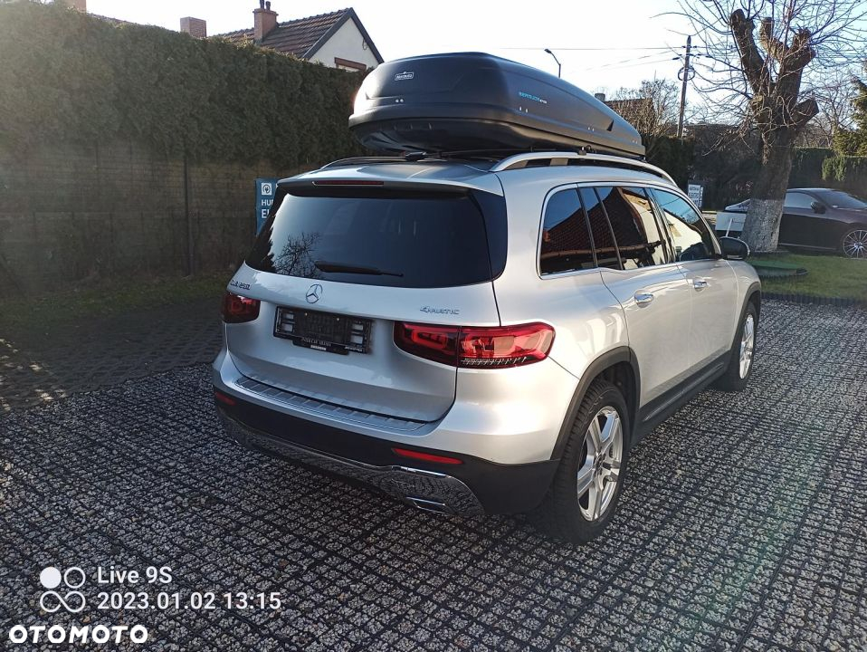 Mercedes-Benz GLB 250 4-Matic 8G-DCT - 18