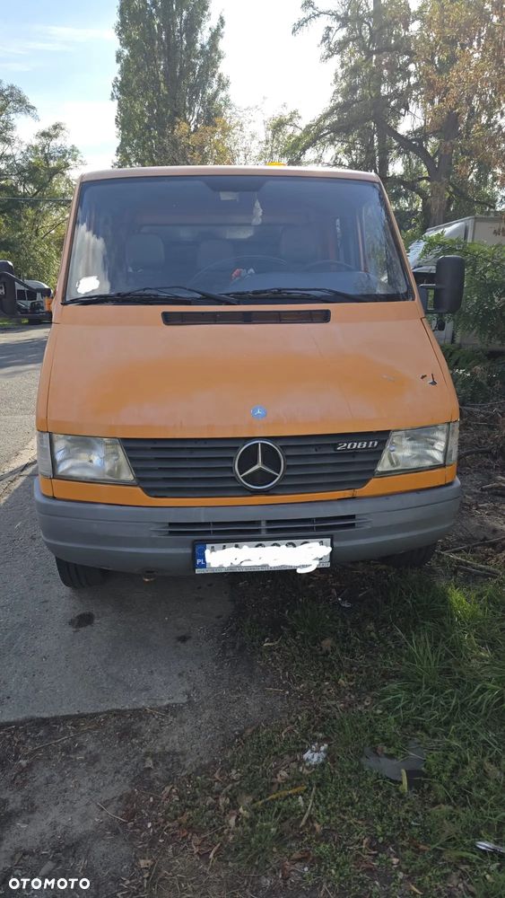 Mercedes-Benz Sprinter - 5