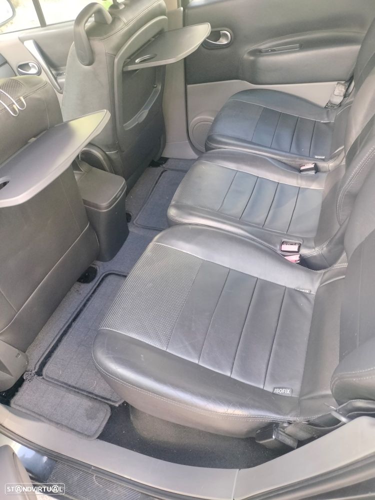 Renault Scénic - 10