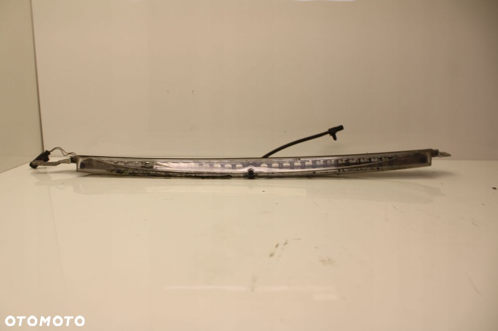 BMW 5 E61 KOMBI 2003R- OBUDOWA TRZECIE ŚWIATŁO LAMPA STOP STOPU - 1