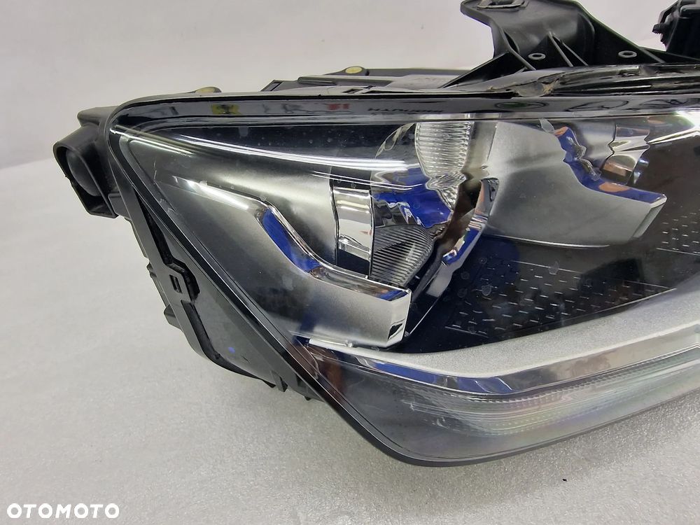 AUDI Q2 81A 16- PRAWA ZWYKŁA LAMPA PRZEDNIA PRZÓD , NR 81A941004 , NR AUKCJI LA583 - 3