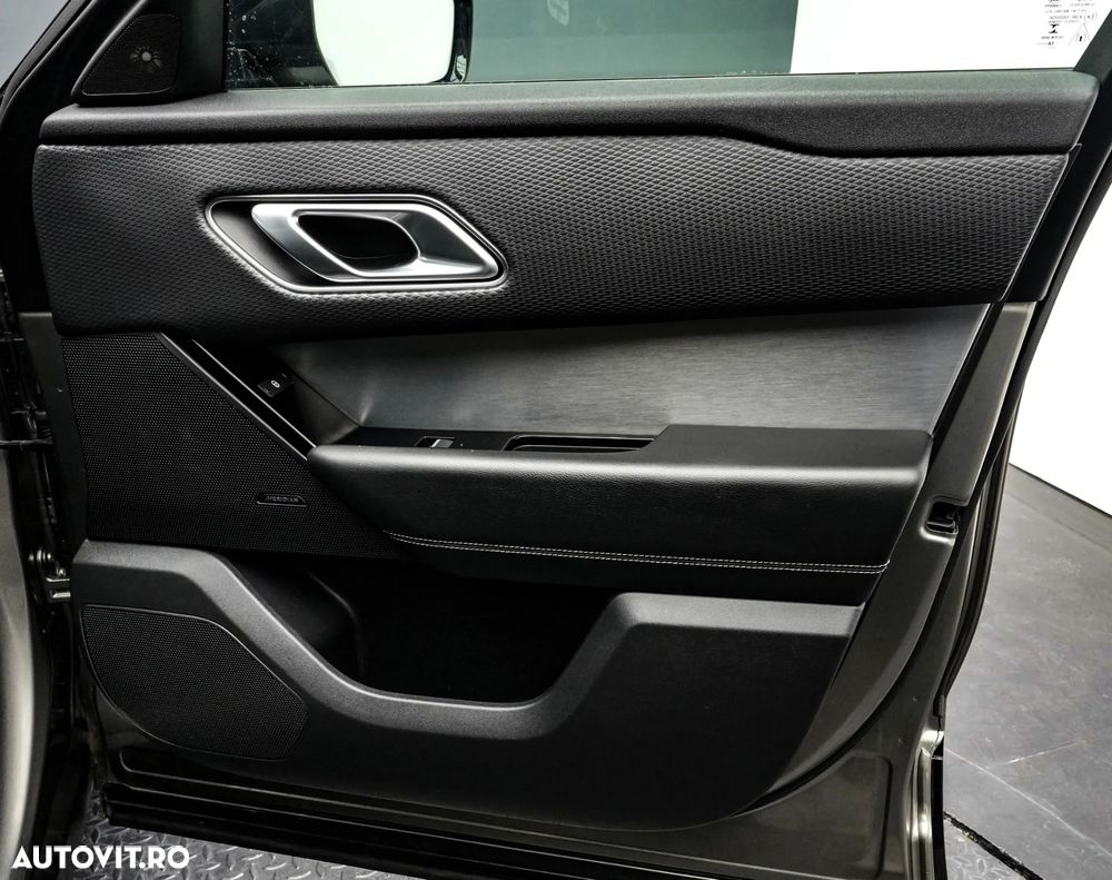 Land Rover Range Rover Velar 2.0 R-Dynamic S - 24