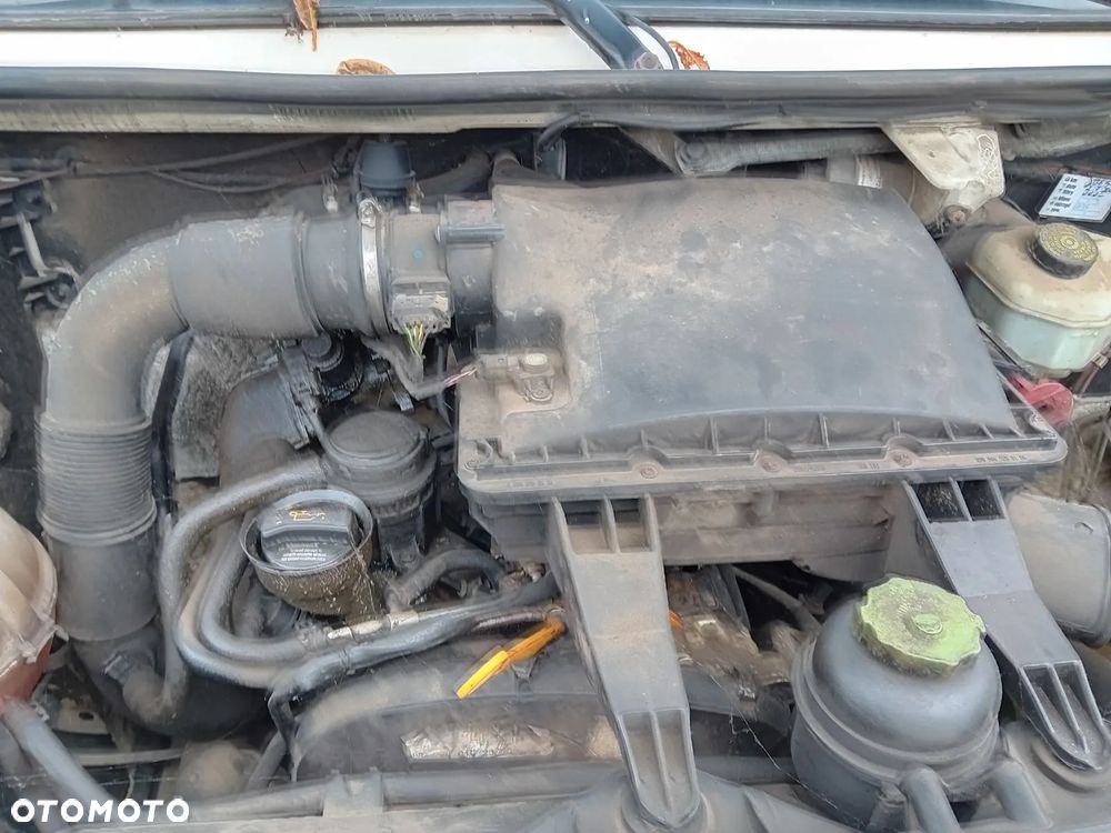 Volkswagen Crafter - 11