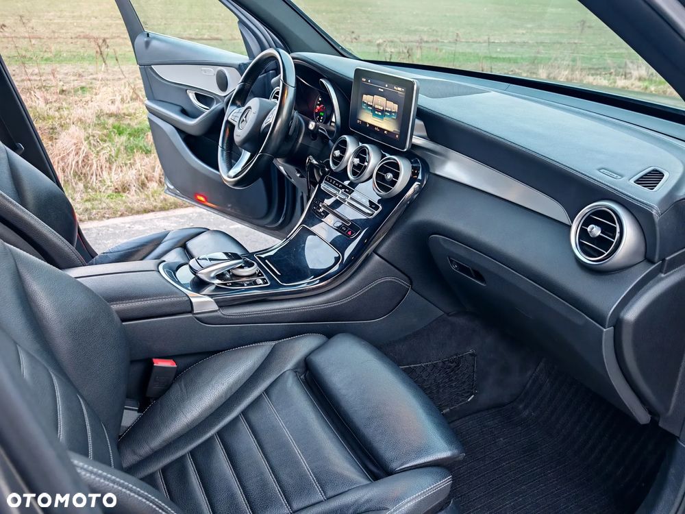 Mercedes-Benz GLC 250 d 4-Matic - 16