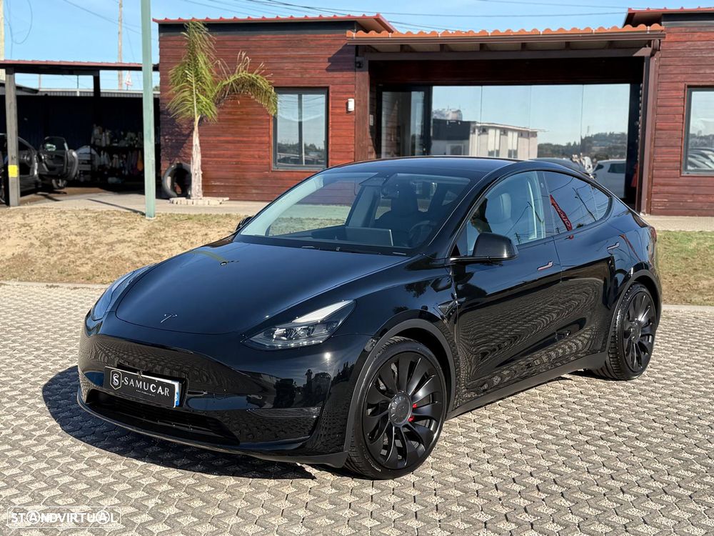 Tesla Model Y Performance Dual Motor AWD - 20