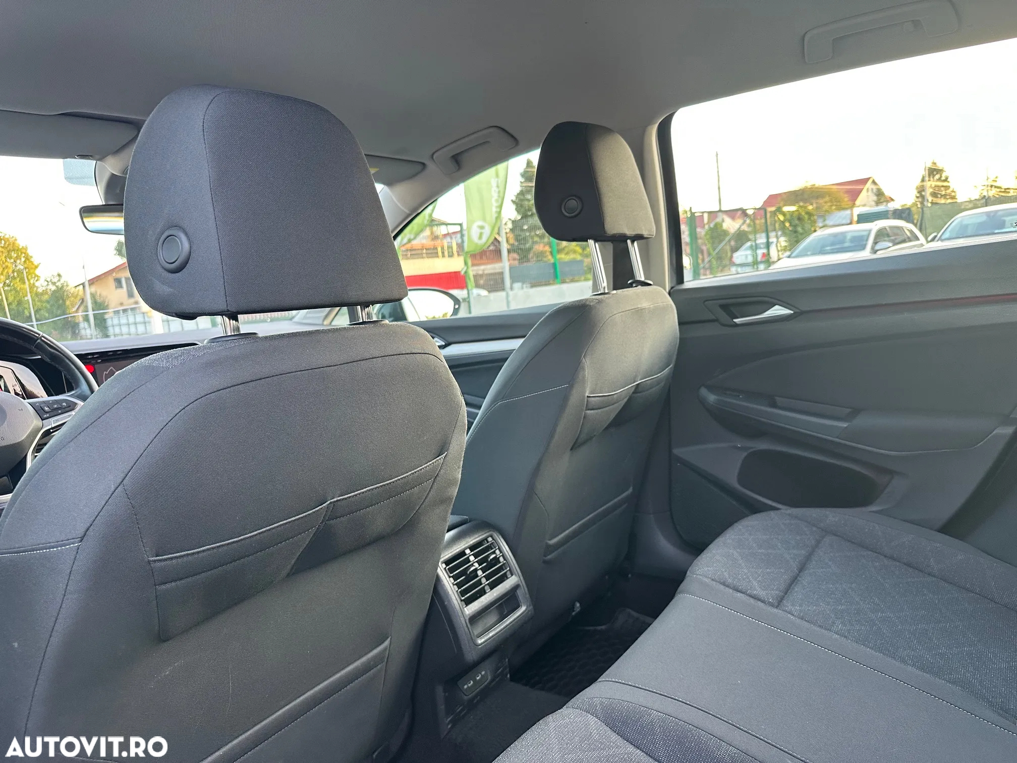 Volkswagen Golf 2.0 TDI Style - 9