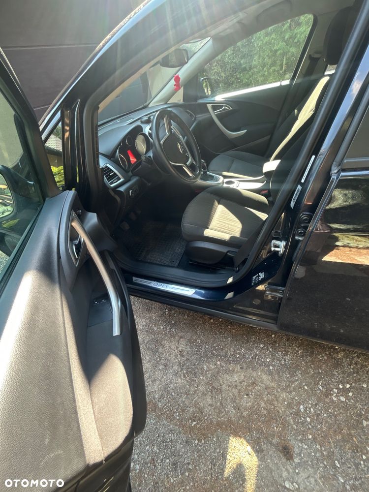 Opel Astra 1.6 - 11