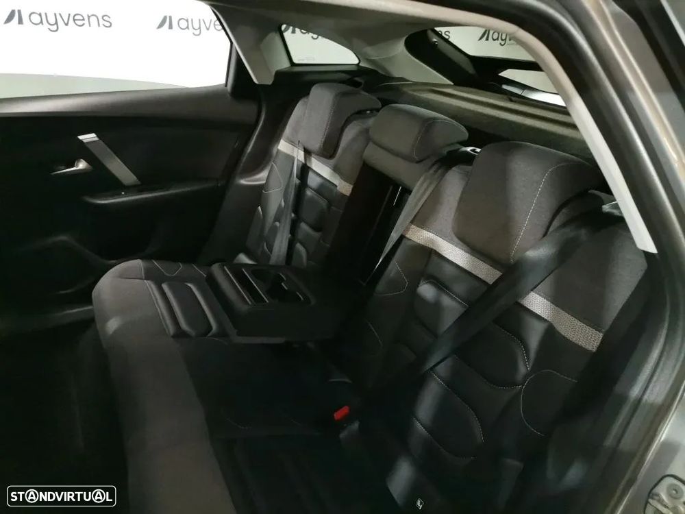 Citroën C4 1.2 PureTech Shine - 8
