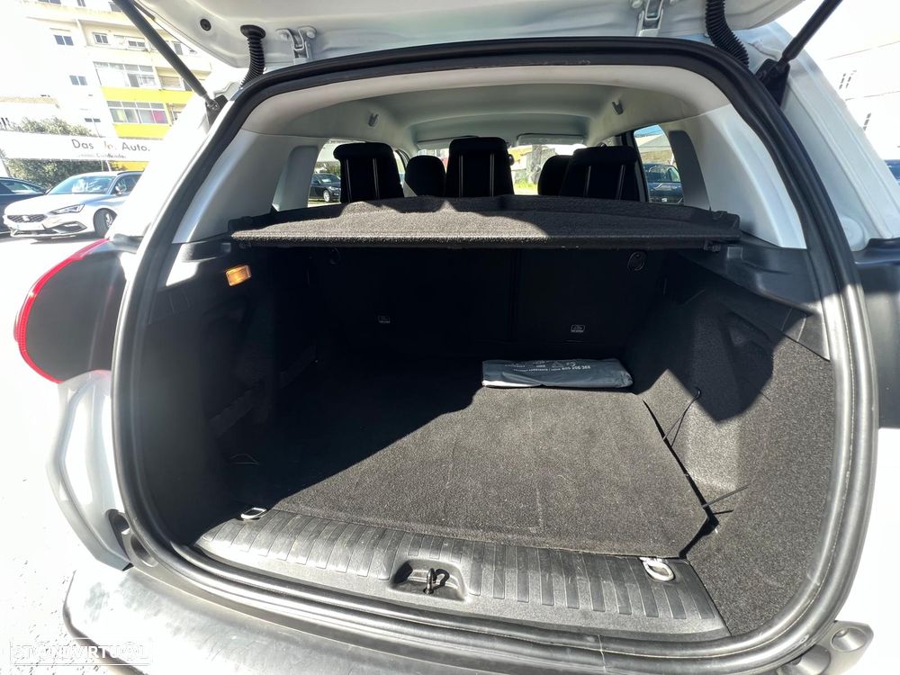 Peugeot 2008 1.2 PureTech Access - 8