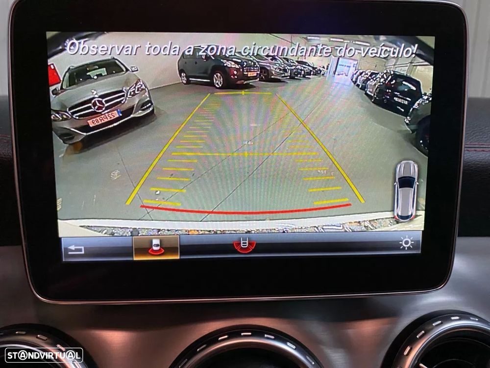 Mercedes-Benz GLA 180 d 7G-DCT AMG Line - 12