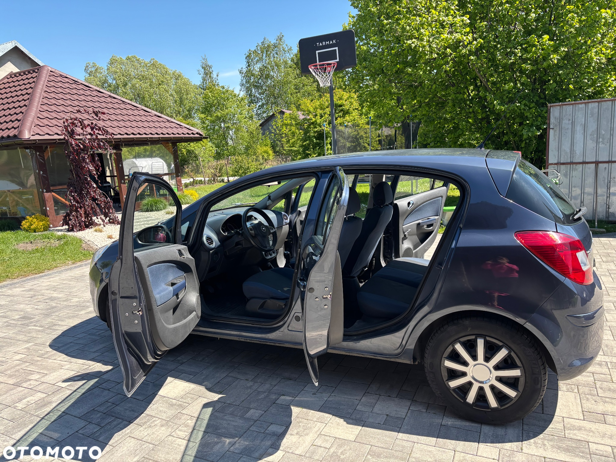 Opel Corsa 1.2 16V Essentia - 5