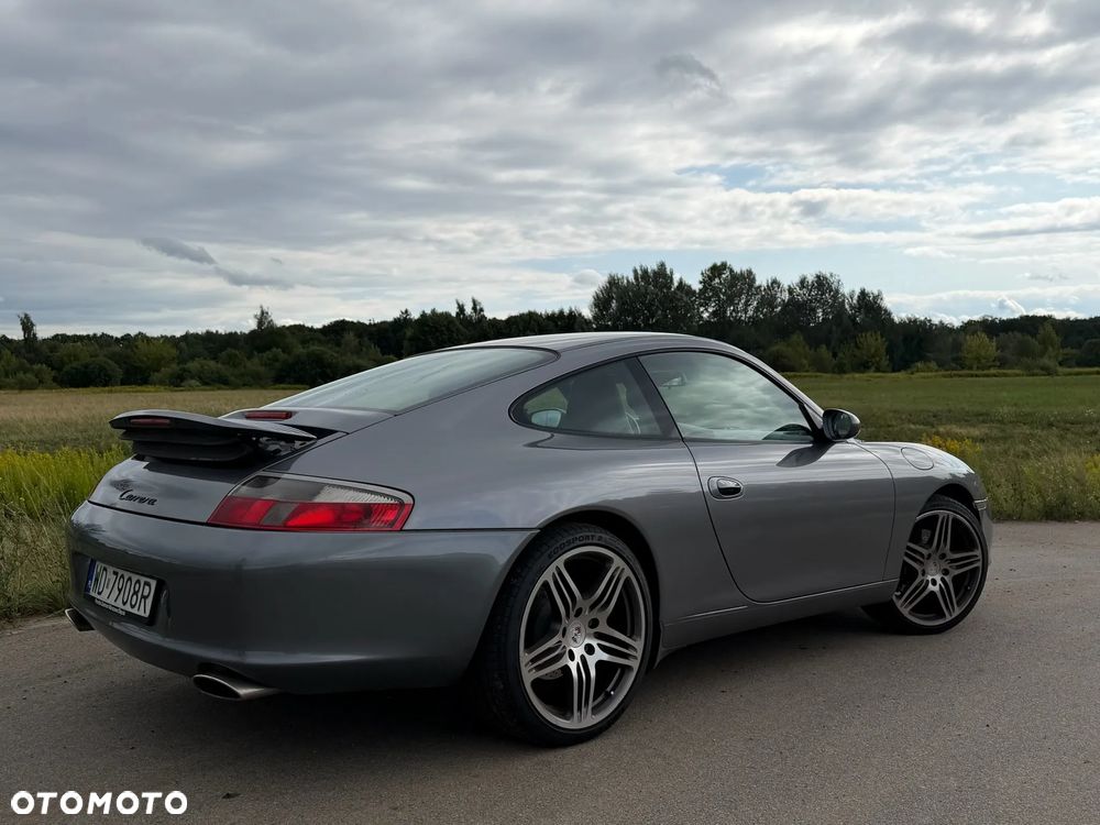 Porsche 911 2002 photo 5