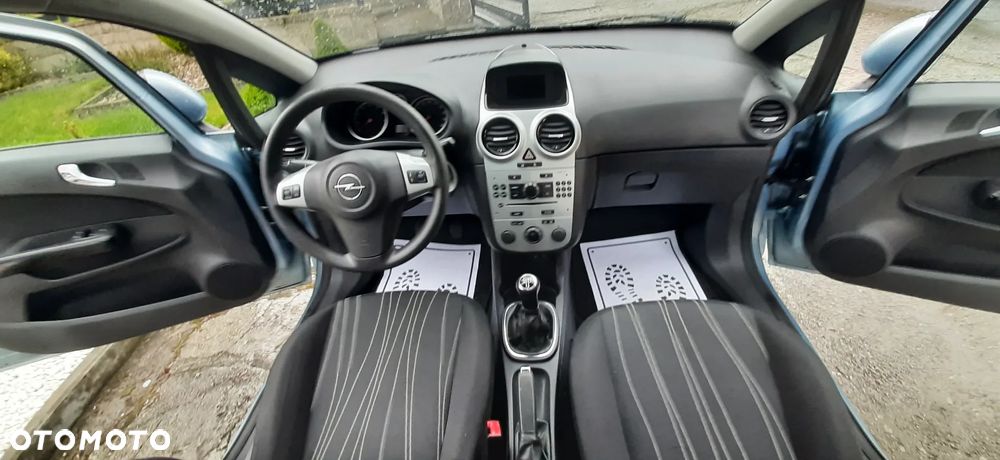 Opel Corsa - 29
