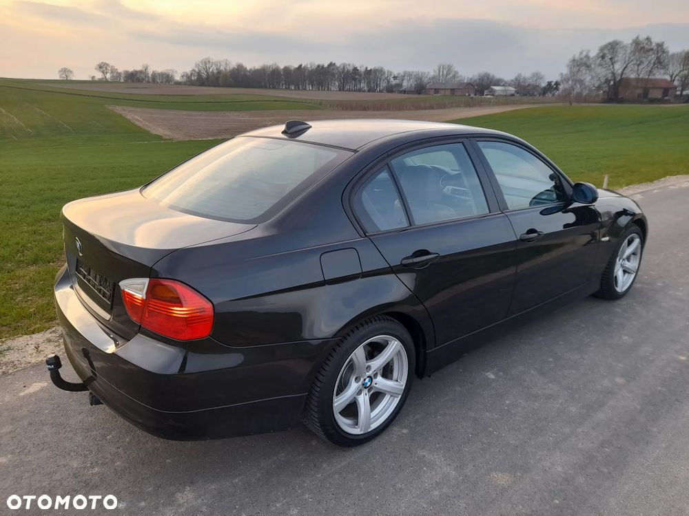 BMW Seria 3 - 2