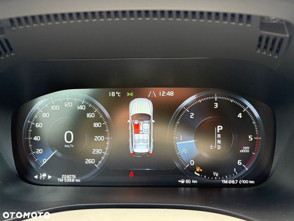Volvo XC 60 - 24