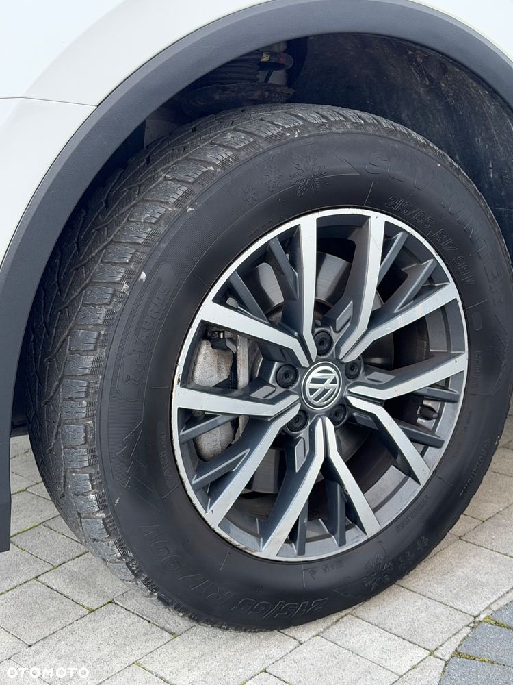 Volkswagen Tiguan Allspace - 17