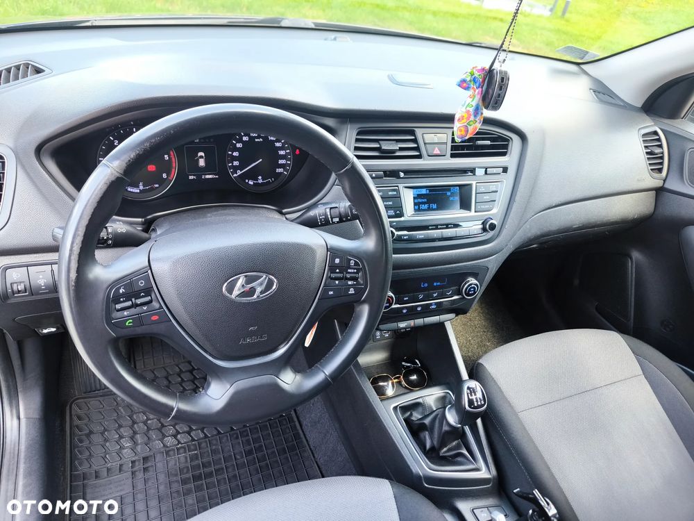 Hyundai i20 1.4 CRDi Style - 4