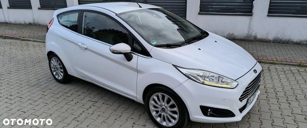 Ford Fiesta 1.6 TDCi DPF Platinium X - 23