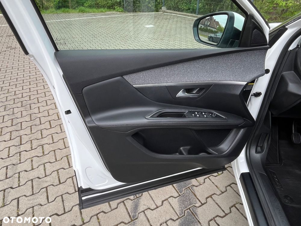 Peugeot 3008 BlueHDi 130 Stop & Start Allure - 29