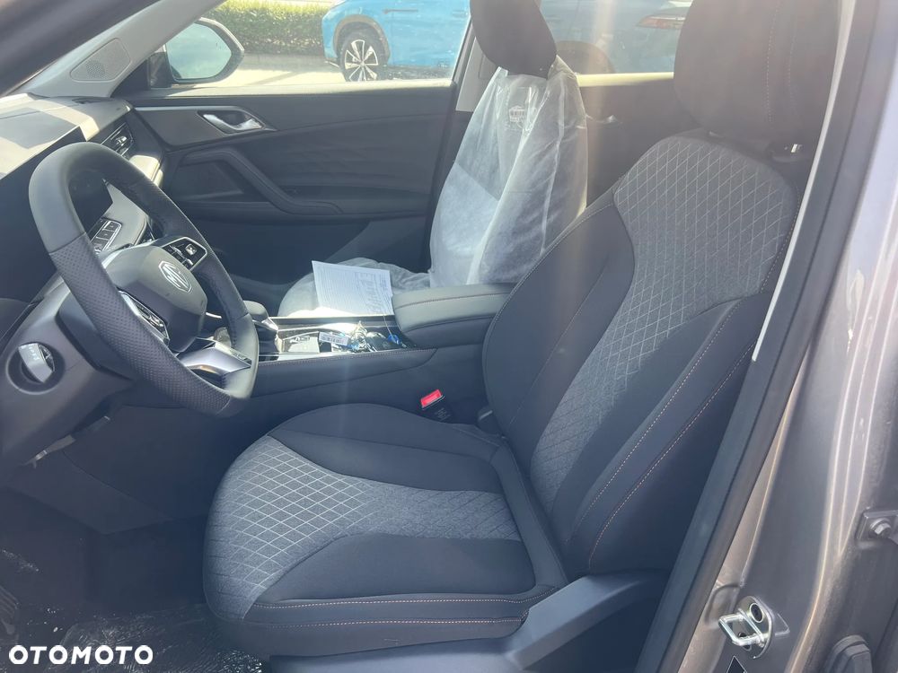 MG HS 1.5 T-GDI Excite - 13