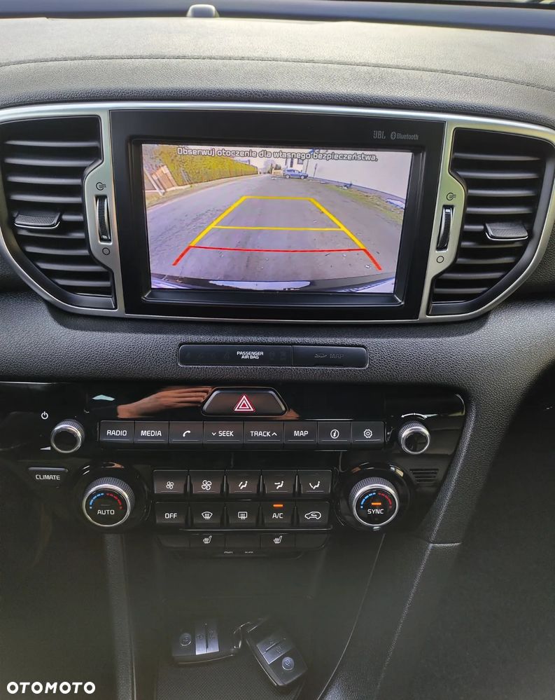 Kia Sportage 1.7 CRDI 2WD ISG Dream-Team Edition - 22