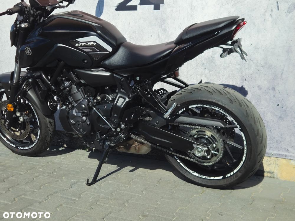 Yamaha MT - 19
