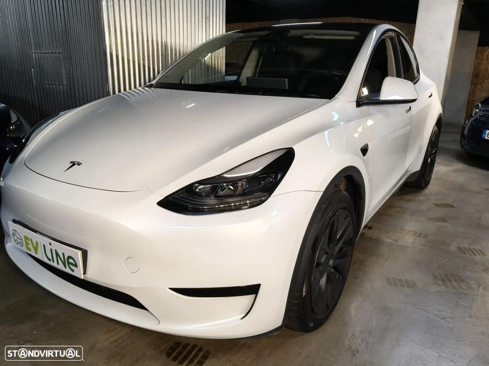 Tesla Model Y RWD - 5