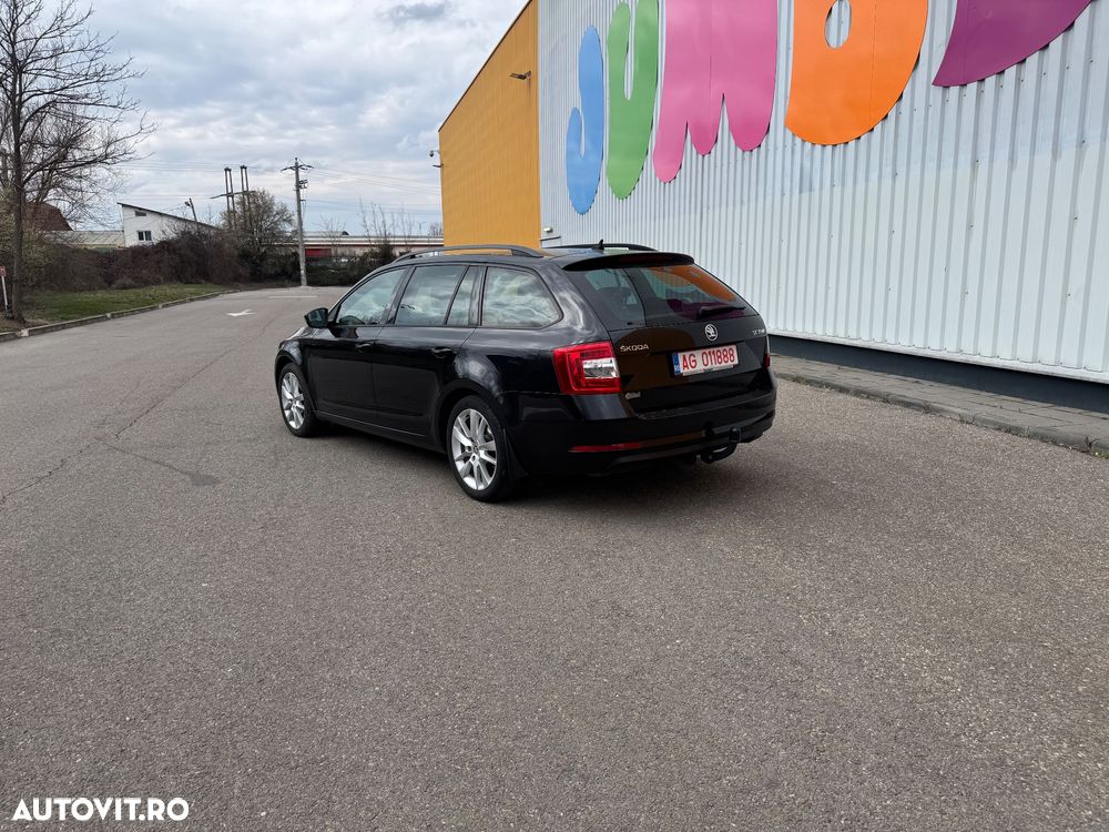 Skoda Octavia 2.0 TDI DSG Ambition - 2