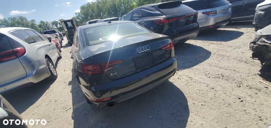 Audi A4 Limousine - 22