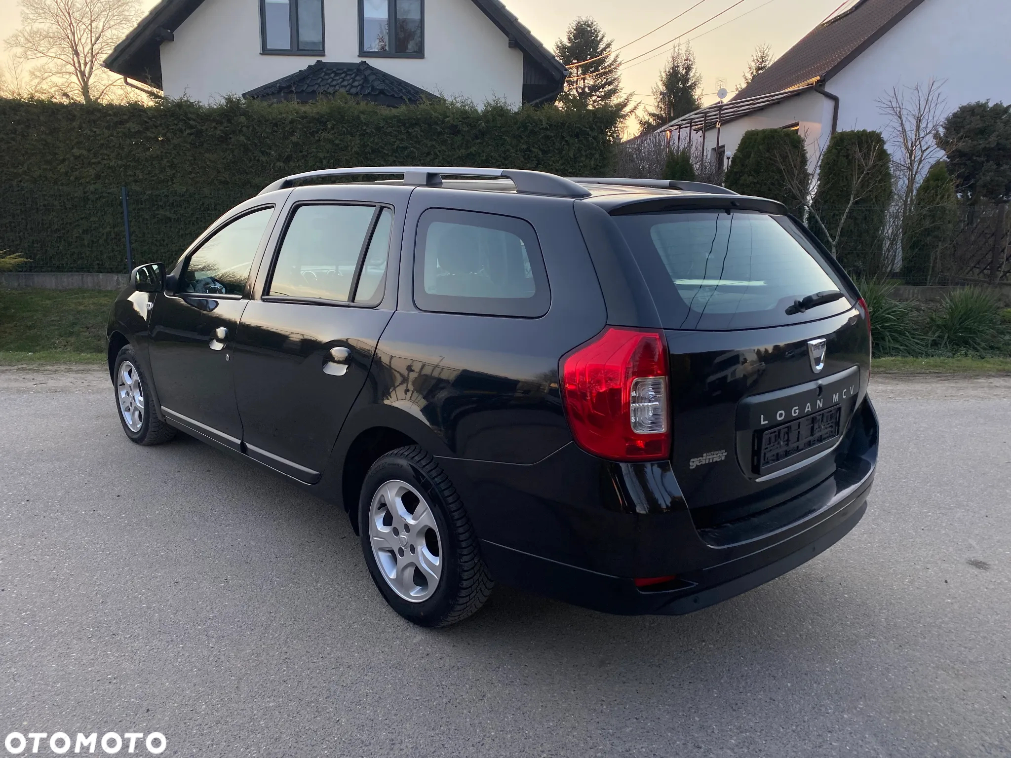 Dacia Logan MCV 0.9 TCE Laureate - 16
