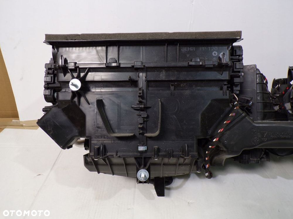 PORSCHE CARRERA 911 NAGRZEWNICA DMUCHAWA KLIMA 99157301104 - 9