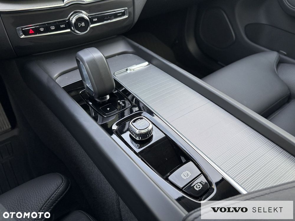Volvo XC 60 - 19