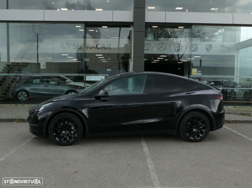 Tesla Model Y Long Range Tração Integral - 19