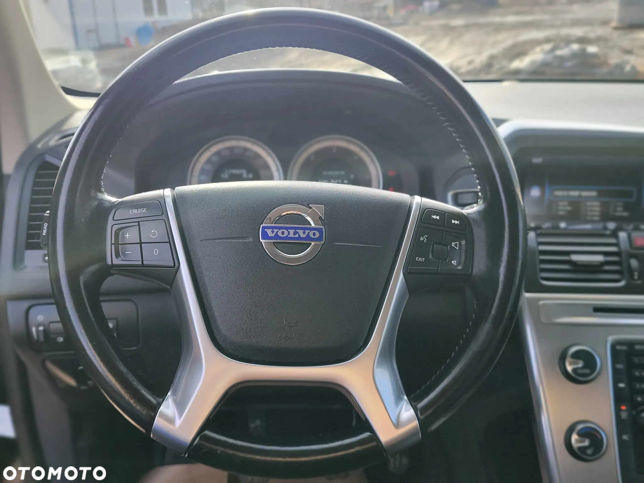 Volvo XC 60 DRIVe Momentum - 19