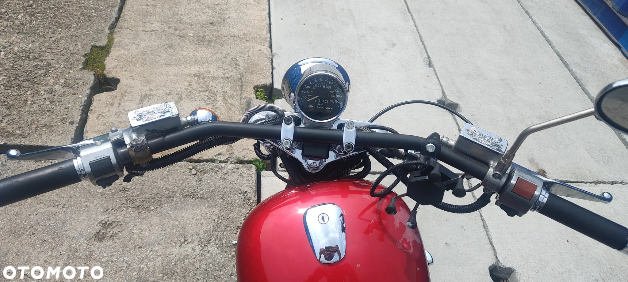 Suzuki Intruder - 12