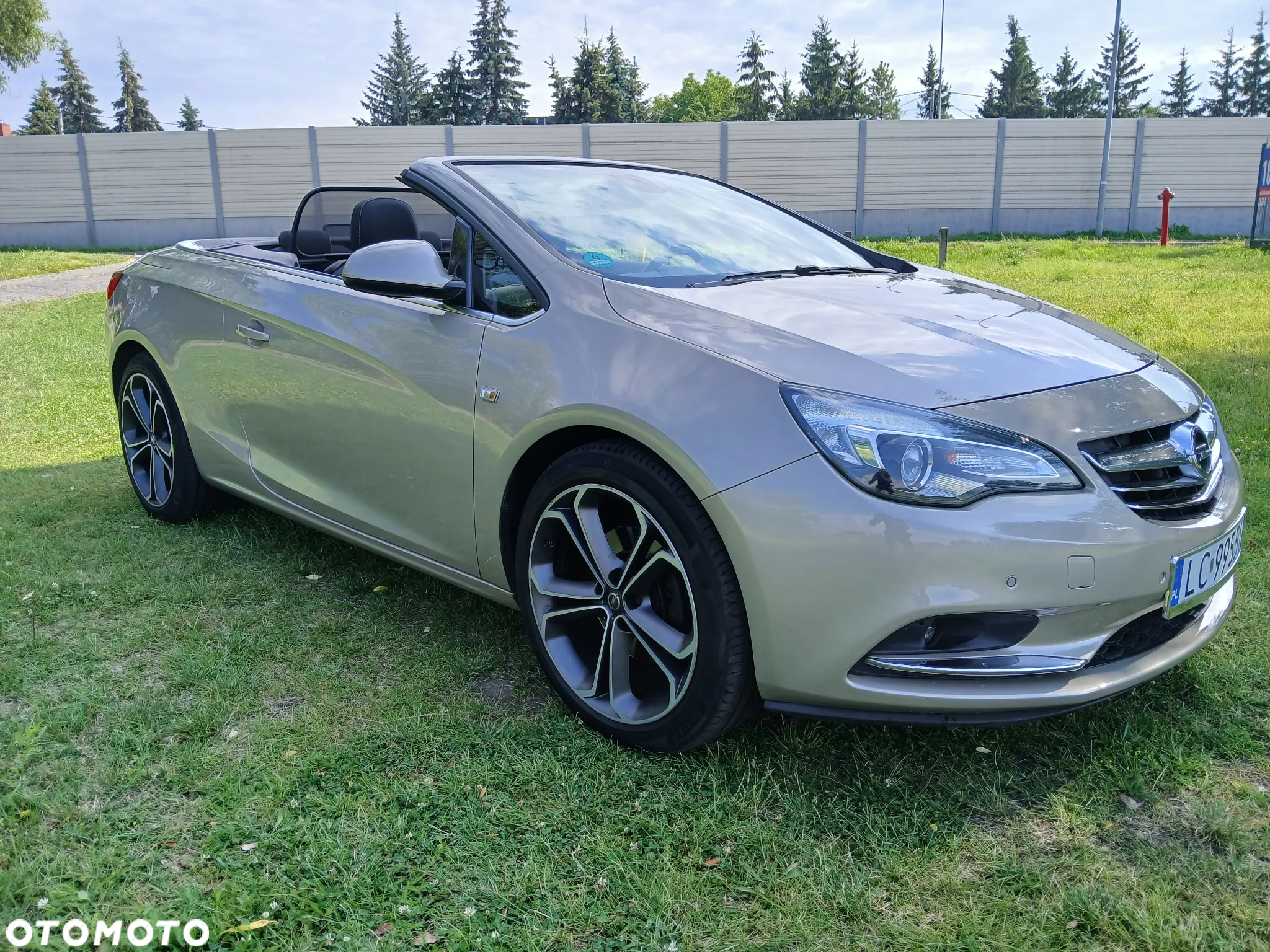 Opel Cascada 1.4 T Cosmo S&S EU6 - 23