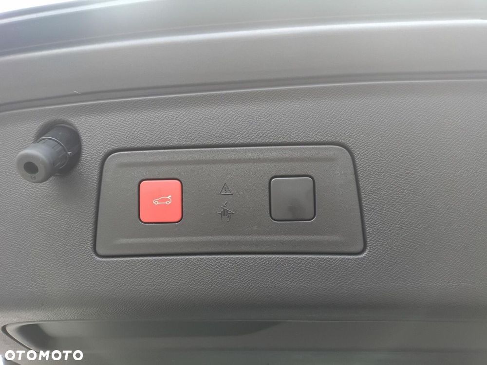 Peugeot 508 360 e-EAT8 SPORT ENGINEERED - 36