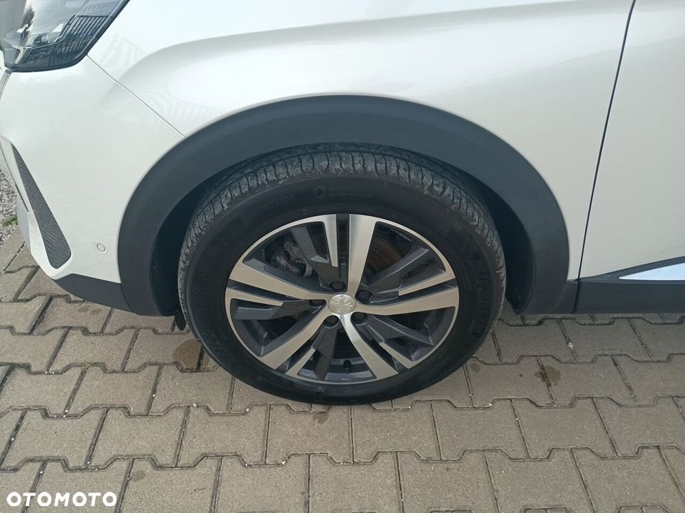 Peugeot 3008 - 11