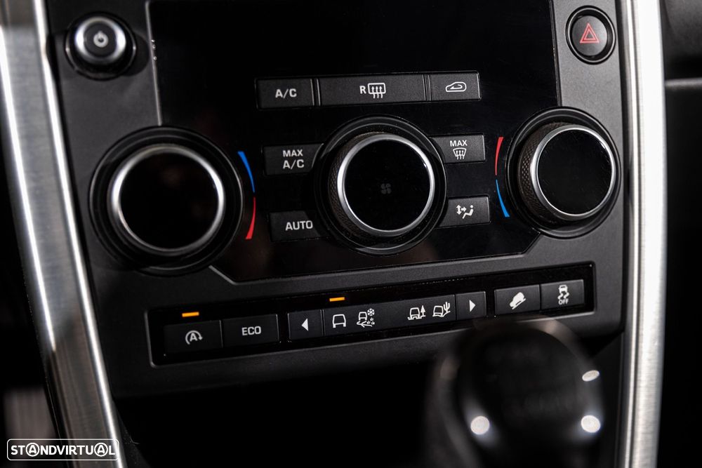 Land Rover Discovery Sport 2.2 Td4 SE - 19