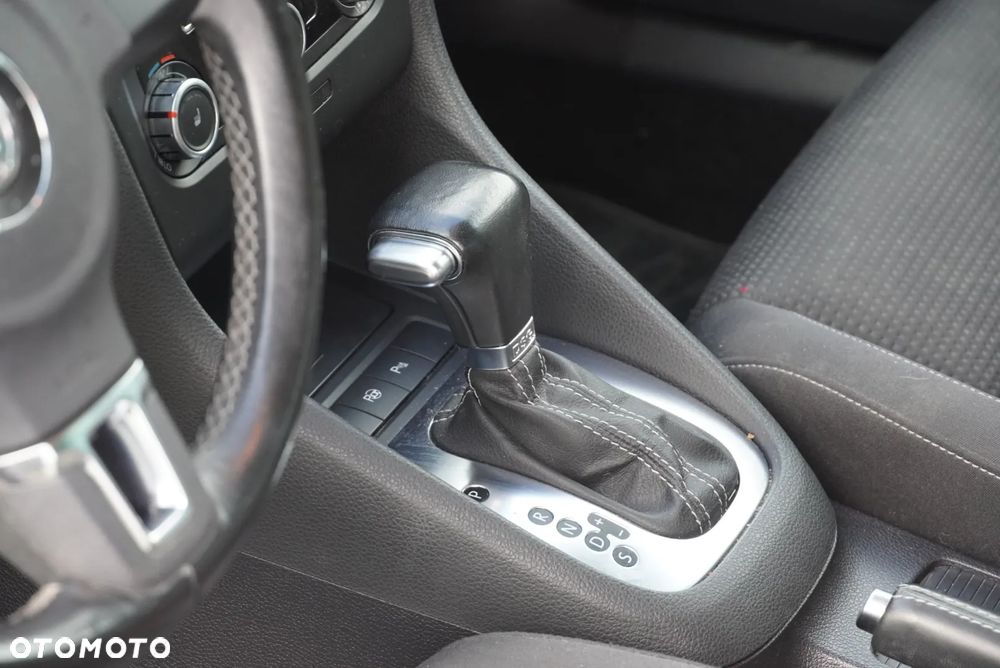 Volkswagen Golf 1.2 TSI BlueMotion Technology DSG Comfortline - 16