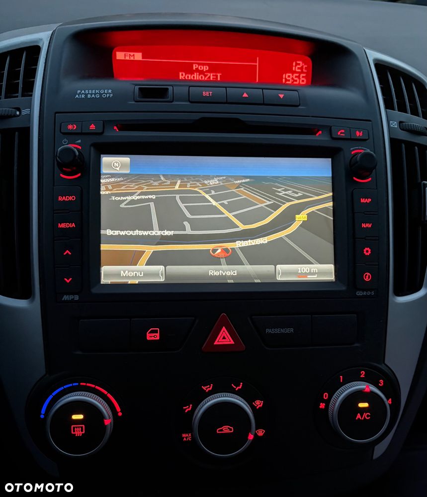 Kia Ceed 1.4 Comfort + - 16