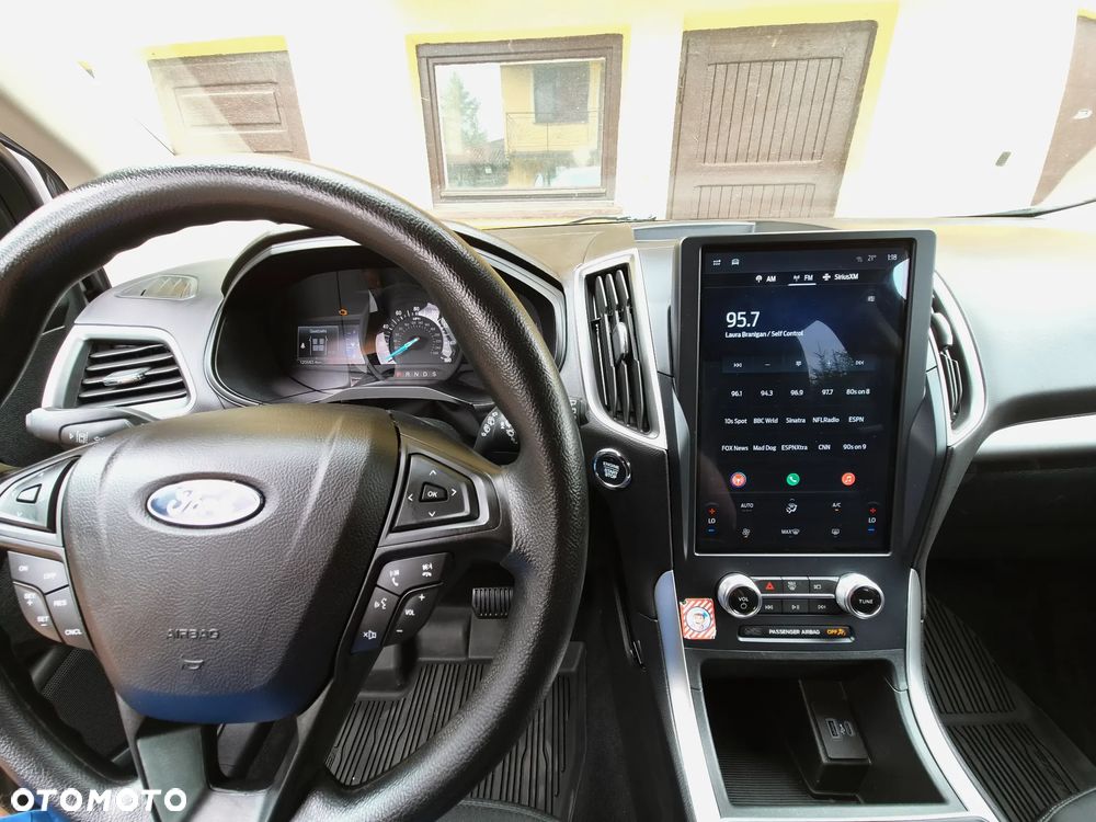Ford Edge - 23