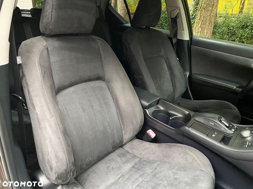 Lexus CT 200h Elegance - 22