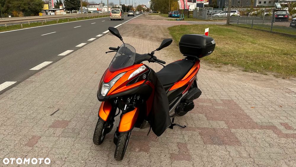 Yamaha Tricity - 3