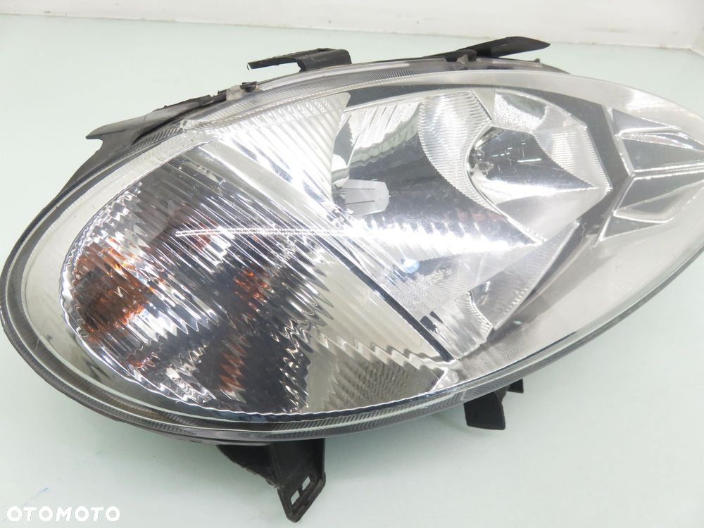 LAMPA PRAWA PRZEDNIA RENAULT MEGANE I LIFT 087462 - 15