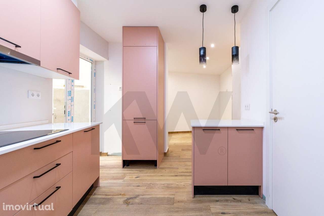 T2 com logradouro, totalmente recuperado, na Lapa - Grande imagem: 5/18