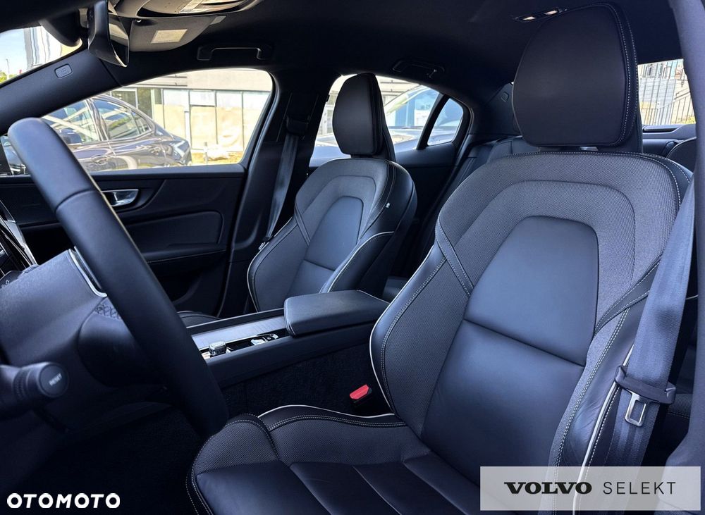 Volvo S60 - 28