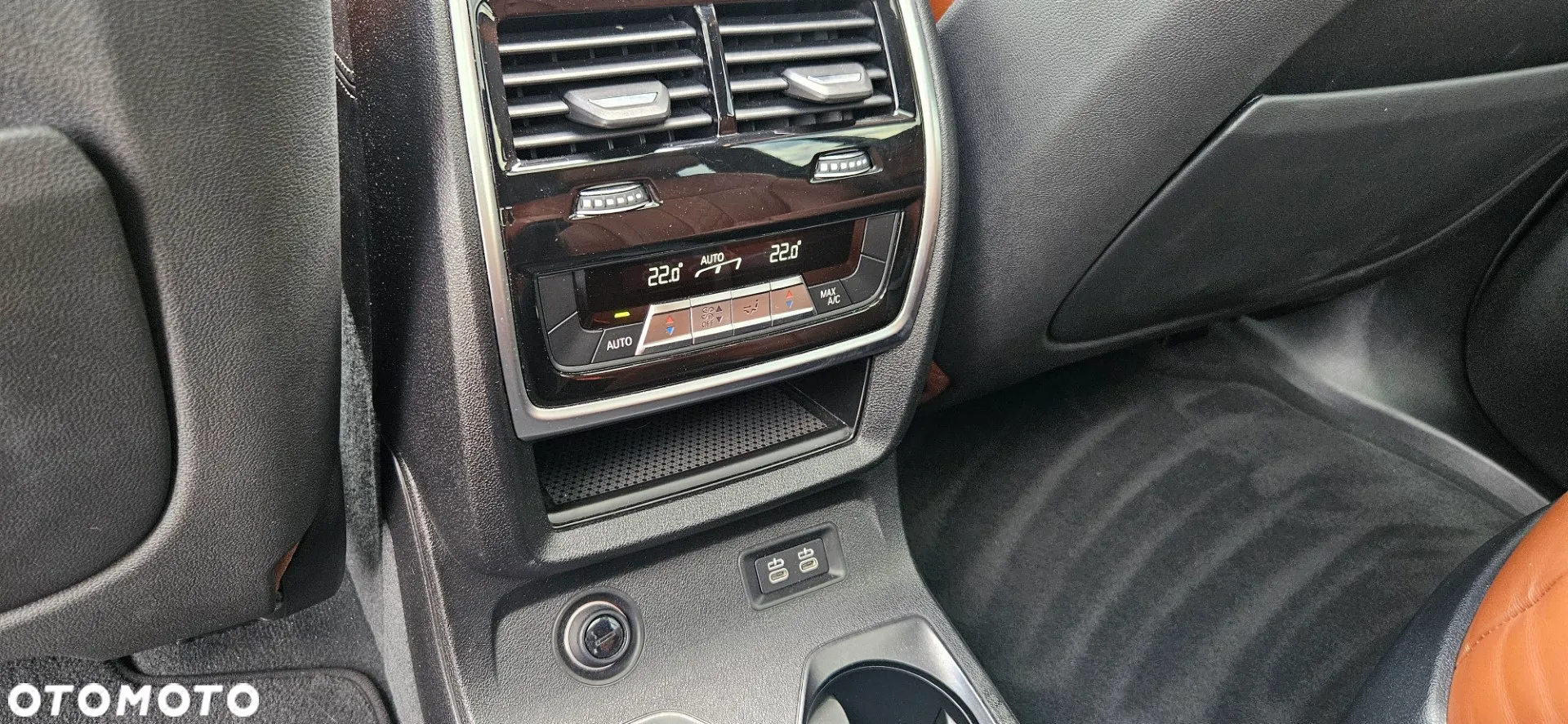 BMW X7 - 30